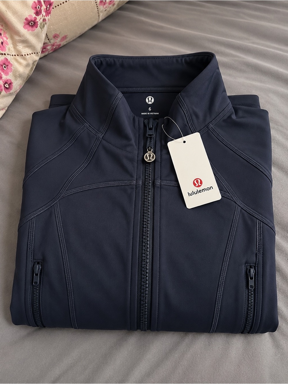 lululemon athletica Women's Navy Full-Zip Performance Jacket